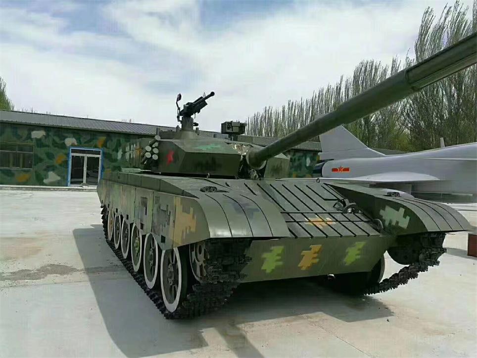 甘洛县坦克模型